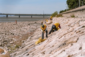 해양환경공단, 인천서 민간협력 연안정화 캠페인 전개 - 뉴스 썸네일 이미지
